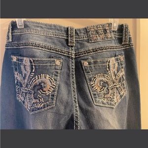 Nwt miss me jeans signature boot cut beautiful bling design on pockets